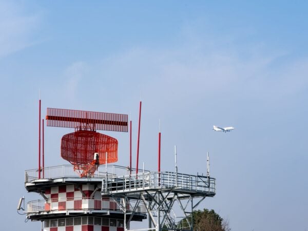 Airport Technology and Digital Systems at Edinburgh Airport Beginners Exploring Modern Air Travel Infrastructure