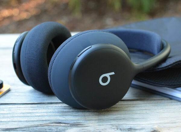 Engadget Connecting Hardware Innovation to Consumer Experience
