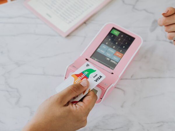 Square Terminal: The Portable Card Machine That Keeps Small Businesses Moving